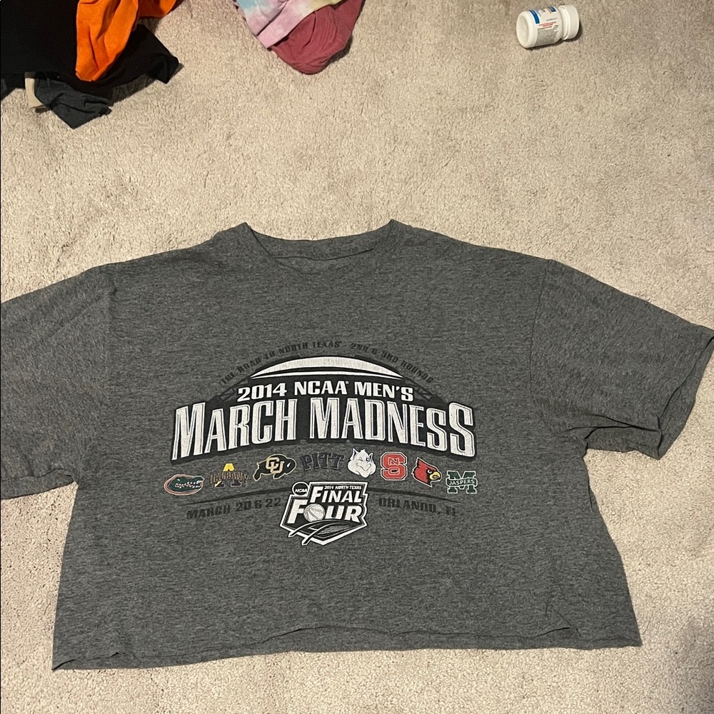 Gray size medium 2014 NCAA Men's March Madness Crop Top
